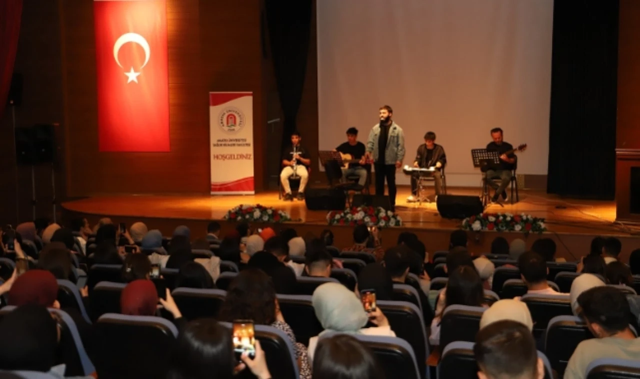 “Hemşirelerimiz, Geleceğimiz” Temalı Etkinlik Gerçekleşti