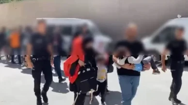 Kuşadası'nda düzensiz göçmenler polise yakalandı